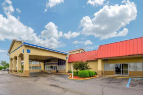 Econo Lodge Inn & Suites Triadelphia